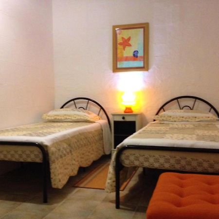 Anna Karistu Accommodation Kerċem Cameră foto